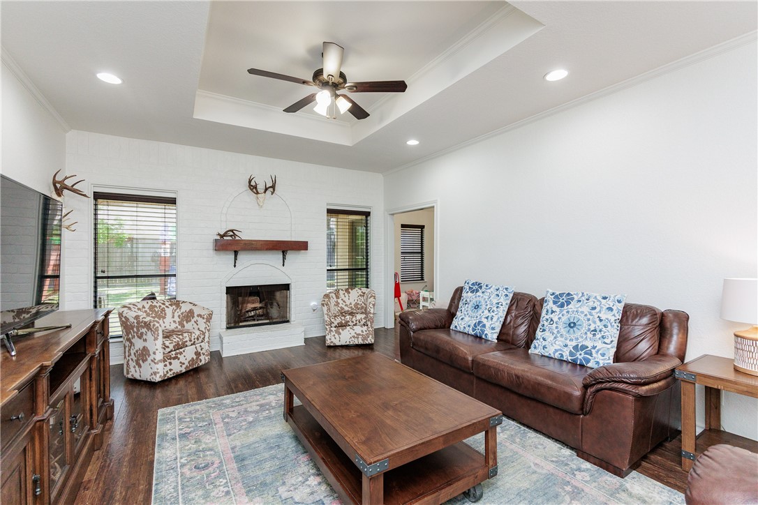 14605 Reagan Dr Property Photo 5