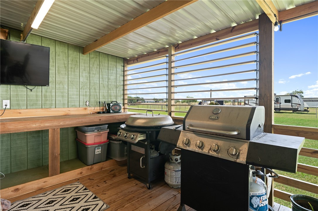 780 Fm 1360 Property Photo 30