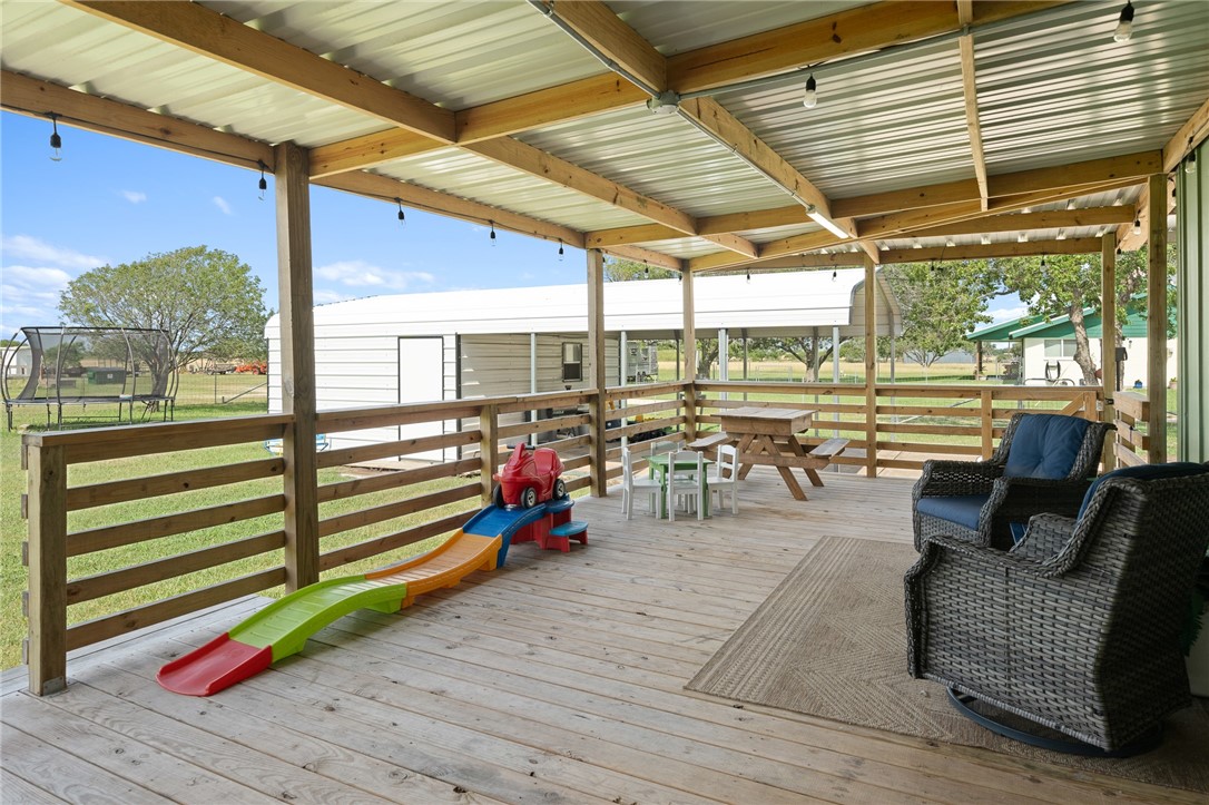 780 Fm 1360 Property Photo 32