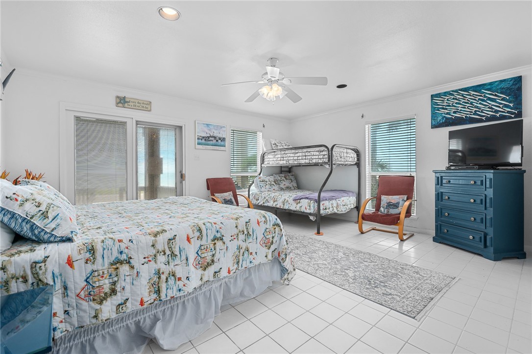 1 Blue Heron Dr Property Photo 10