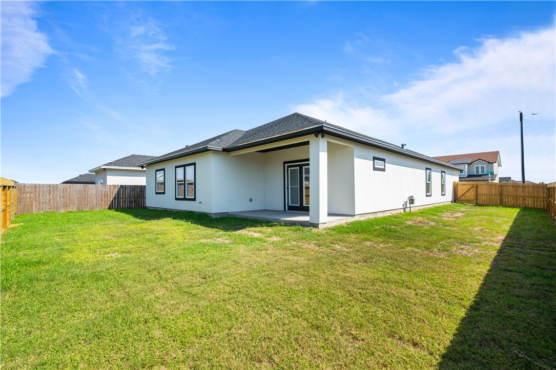 7721 Keira's Way Property Photo 18