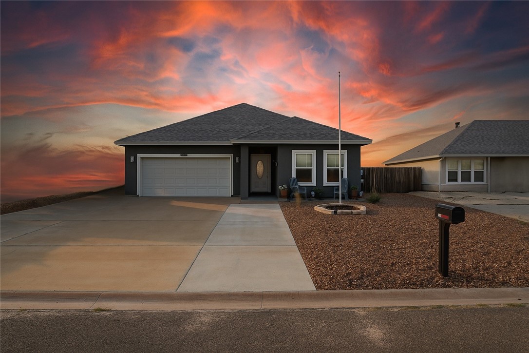 13950 Ketch St Property Photo 1