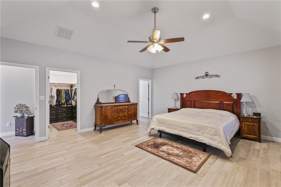 13950 Ketch St Property Photo 13