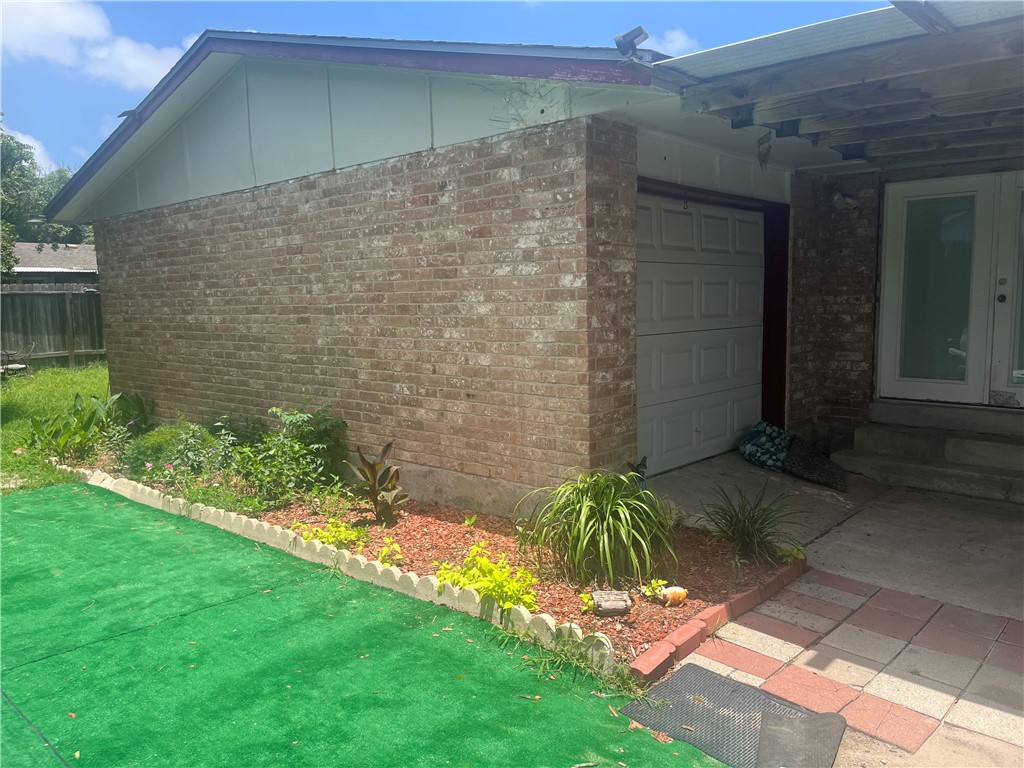 418 Antares Dr Property Photo 13