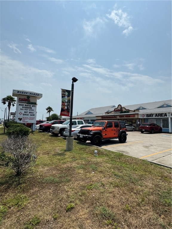 9929 S Padre Island Dr Property Photo 2