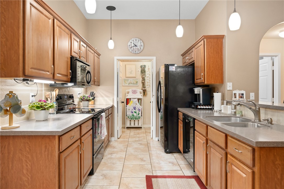 157 Heron Oaks Property Photo 10
