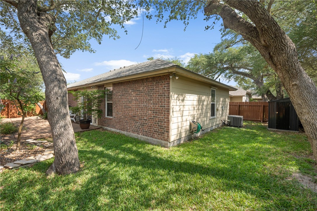 157 Heron Oaks Property Photo 28