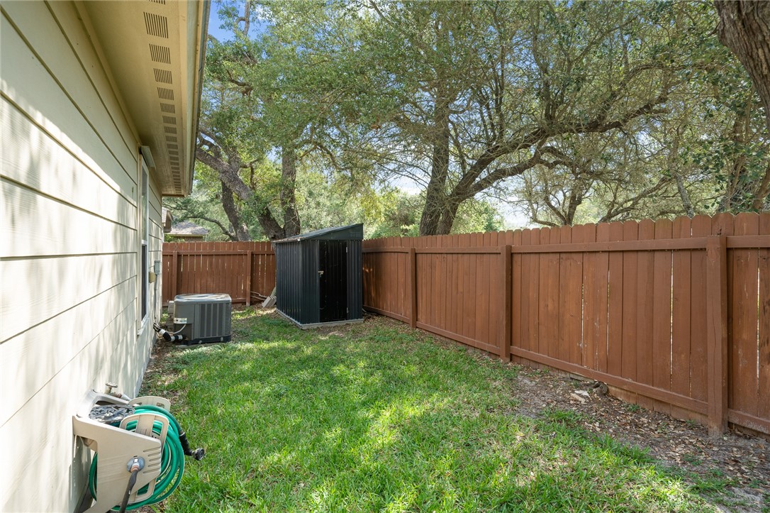 157 Heron Oaks Property Photo 29
