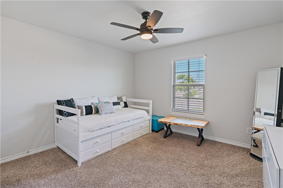 7801 Bullrider Dr Property Photo 19