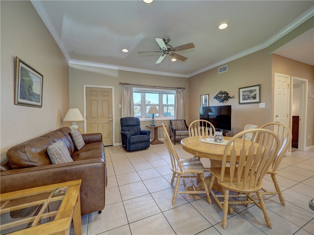 700 Island Retreat 37 Property Photo 3