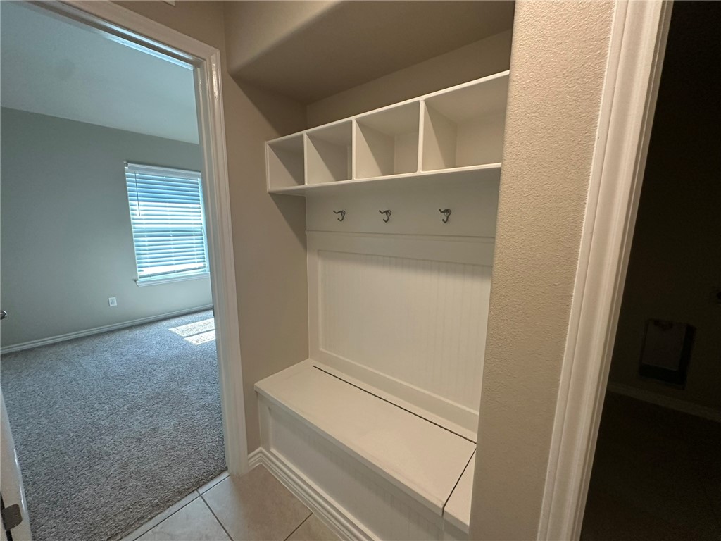 2270 Tallow Dr Property Photo 33