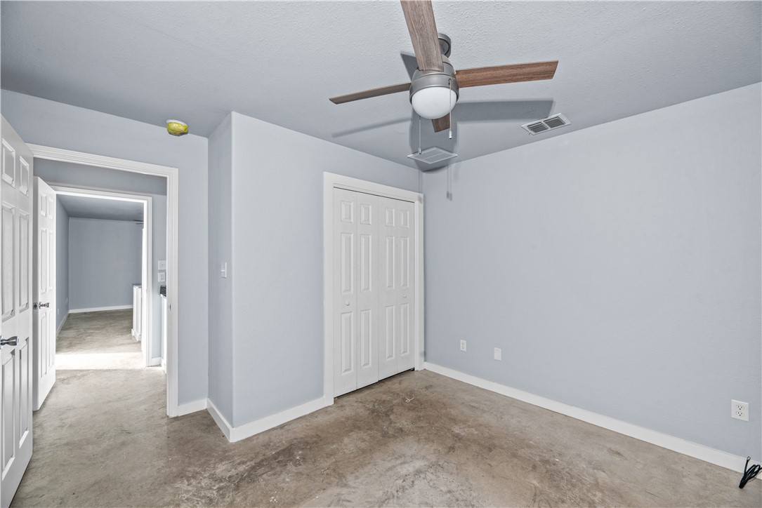 2122 Prairie Road Property Photo 7