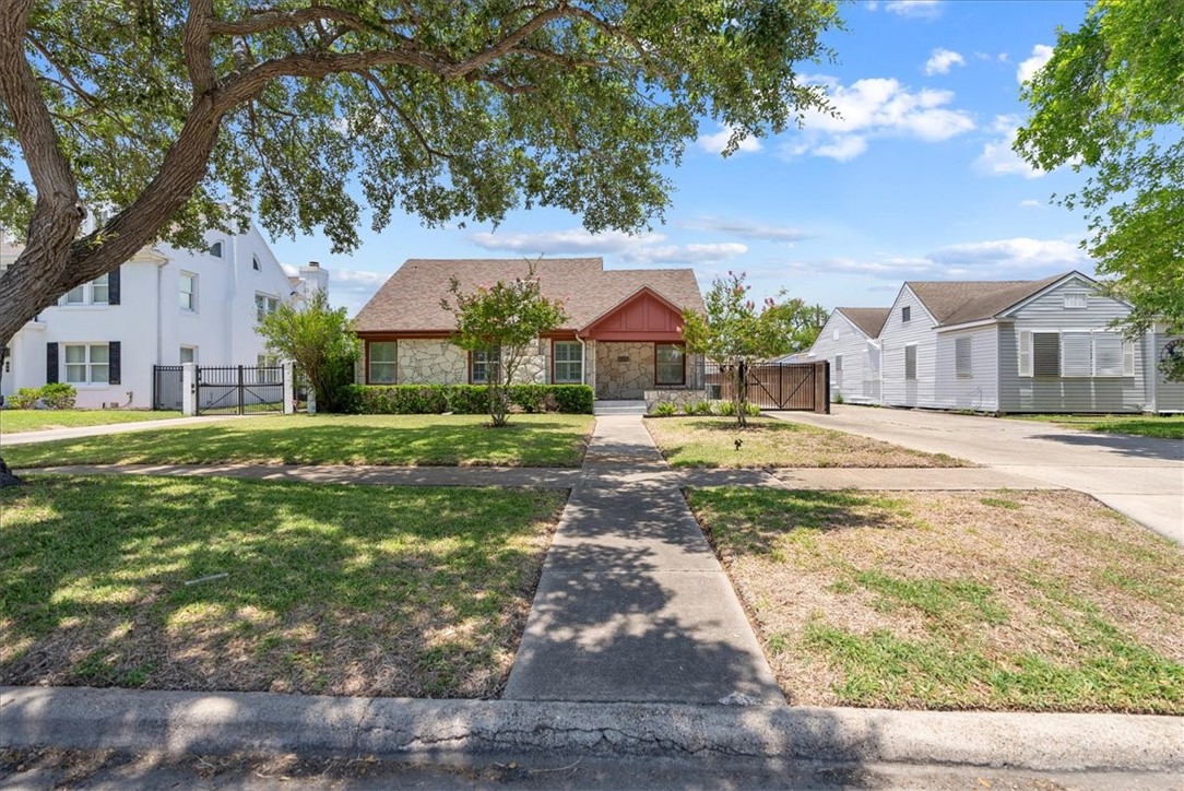 524 Del Mar Property Photo 38