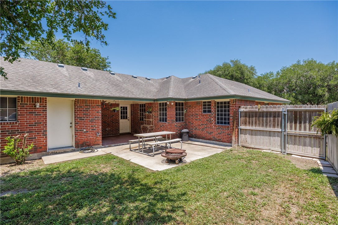 537 Vista Dr Property Photo 34