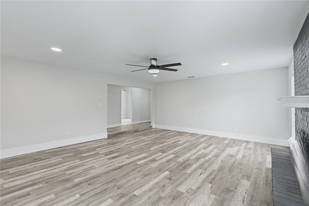6726 Hunt Dr Property Photo 6