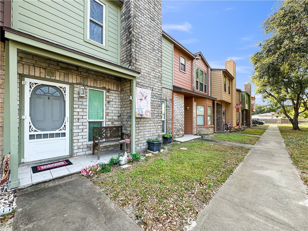 2902 St Joseph St Property Photo 1