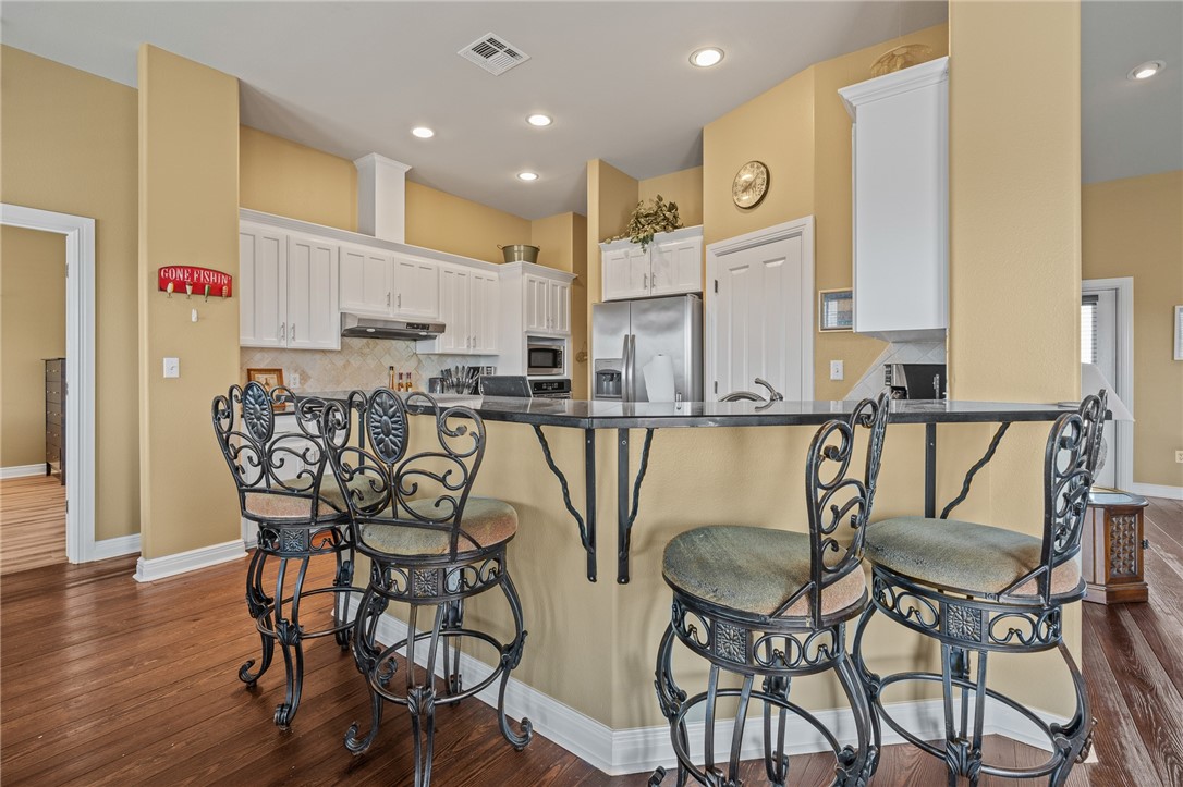 227 Windjammer Rd Property Photo 15