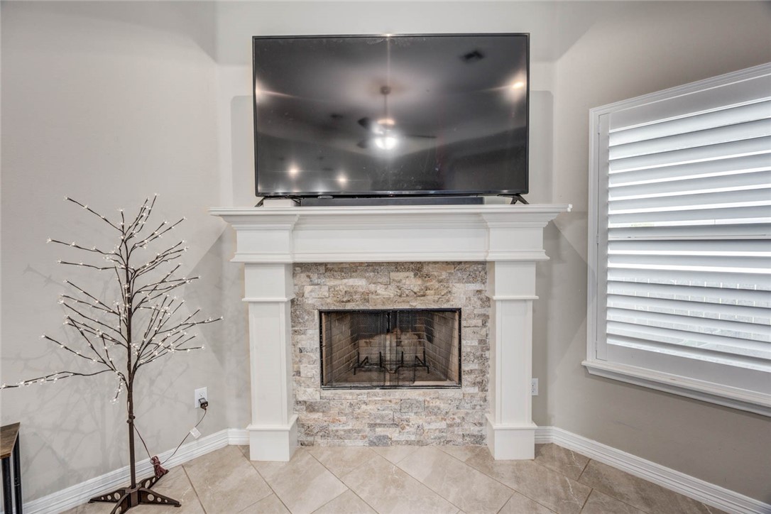 4009 Yankees Pl Property Photo 10