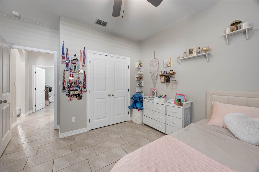 4009 Yankees Pl Property Photo 27