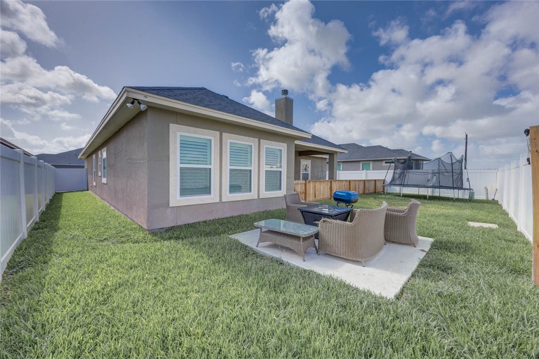 4009 Yankees Pl Property Photo 35