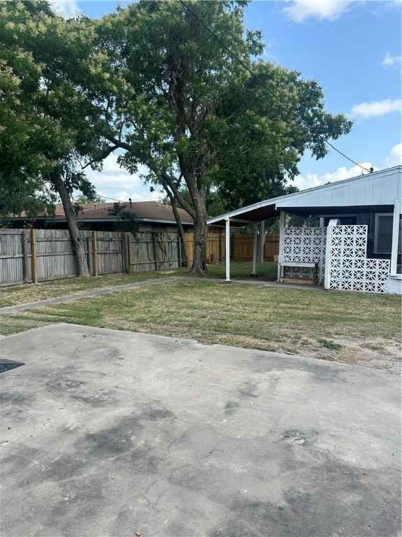 625 W Richard Ave Property Photo 4