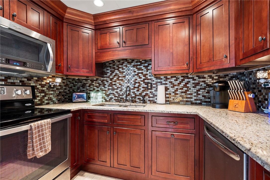 4600 Ocean Dr 707 Property Photo 8