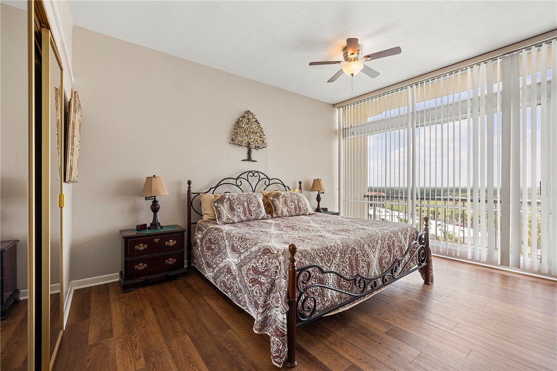 4600 Ocean Dr 707 Property Photo 13