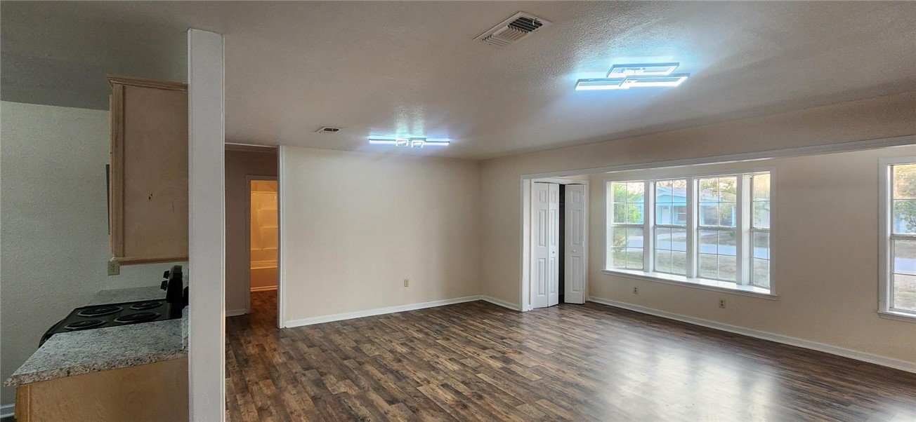 103 Lee Ave Property Photo 11