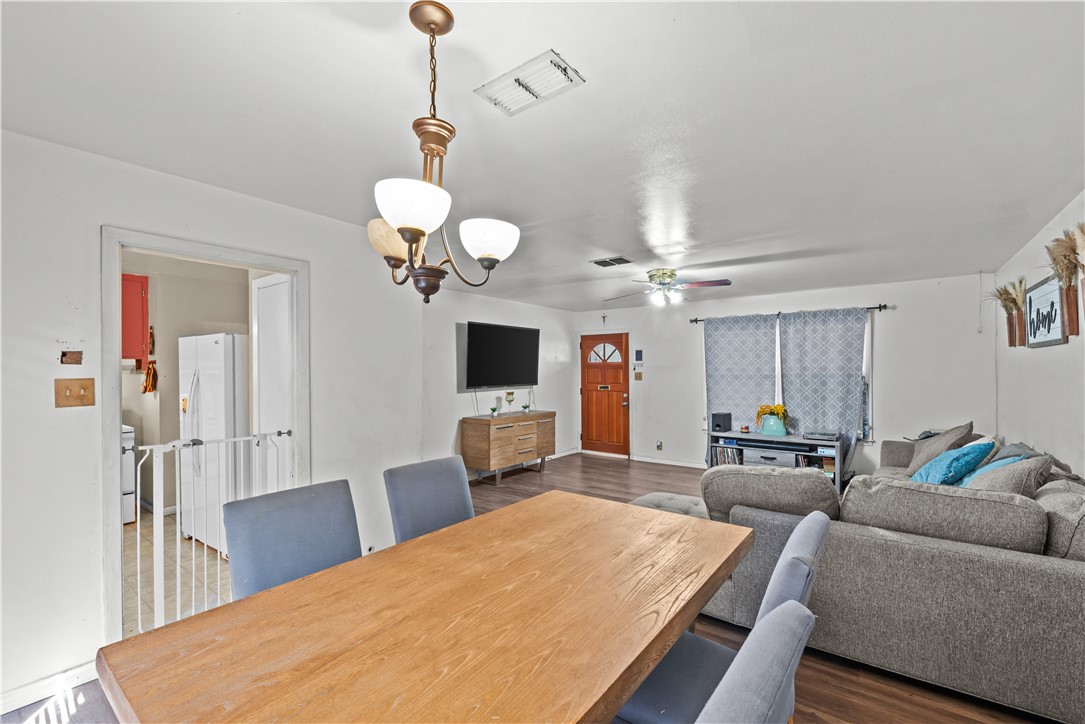 618 Ralston Ave Property Photo 4