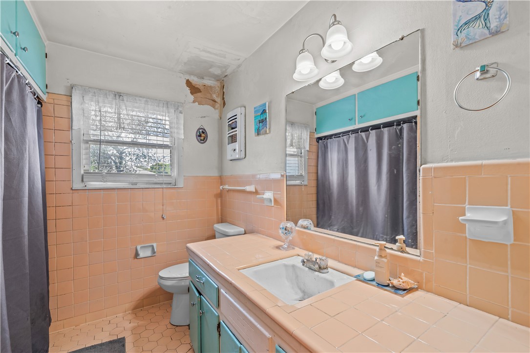 618 Ralston Ave Property Photo 8