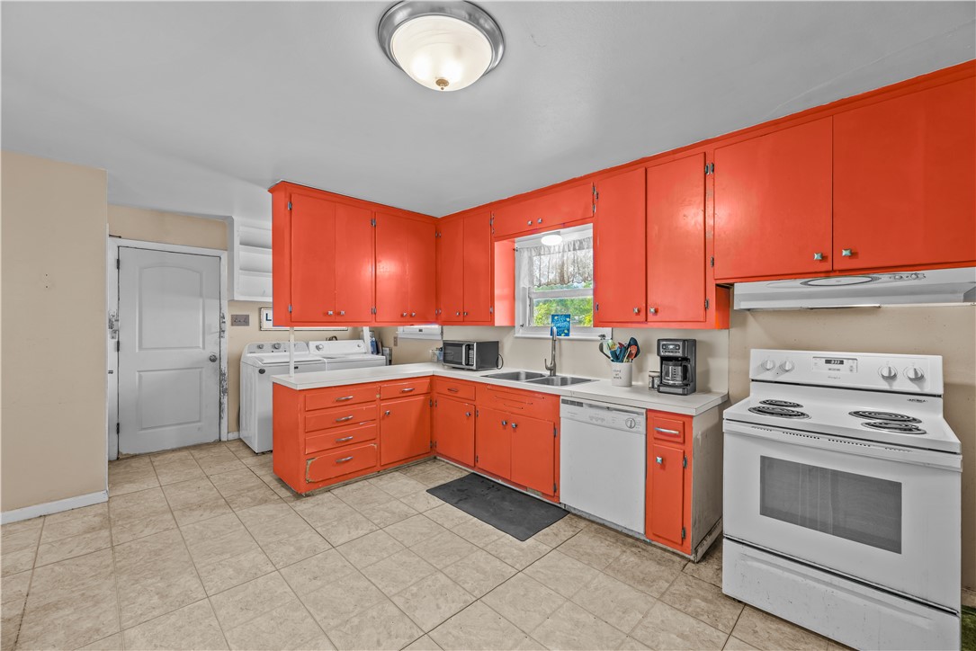 618 Ralston Ave Property Photo 15