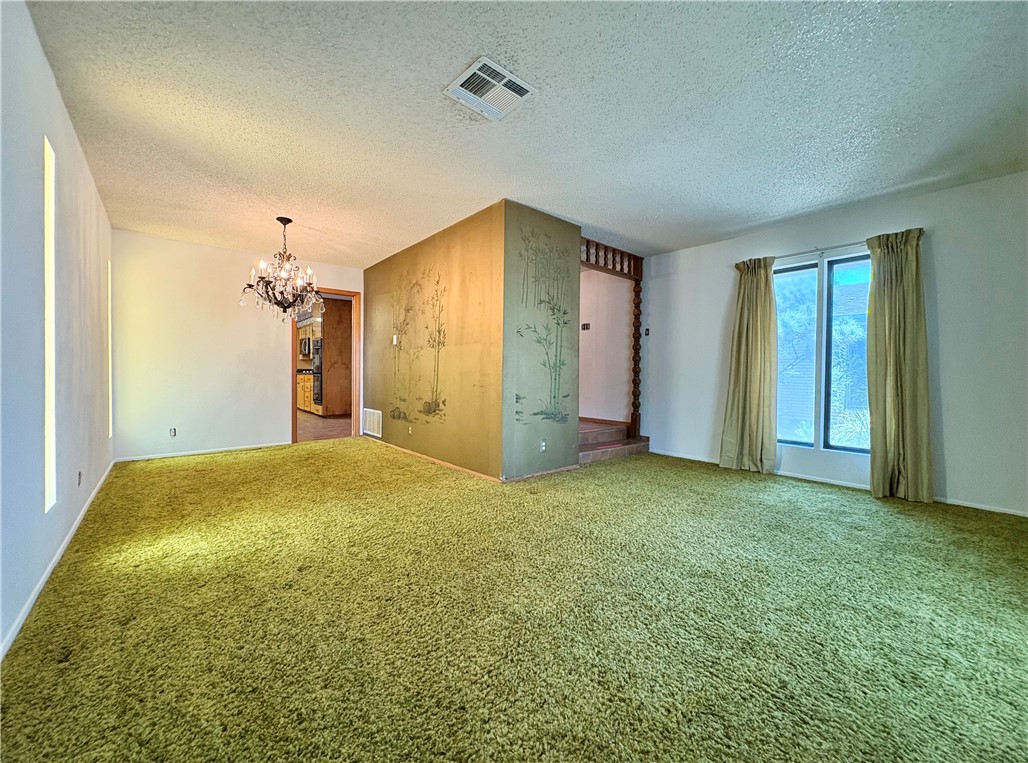 5417 Inglewood Dr Property Photo 8