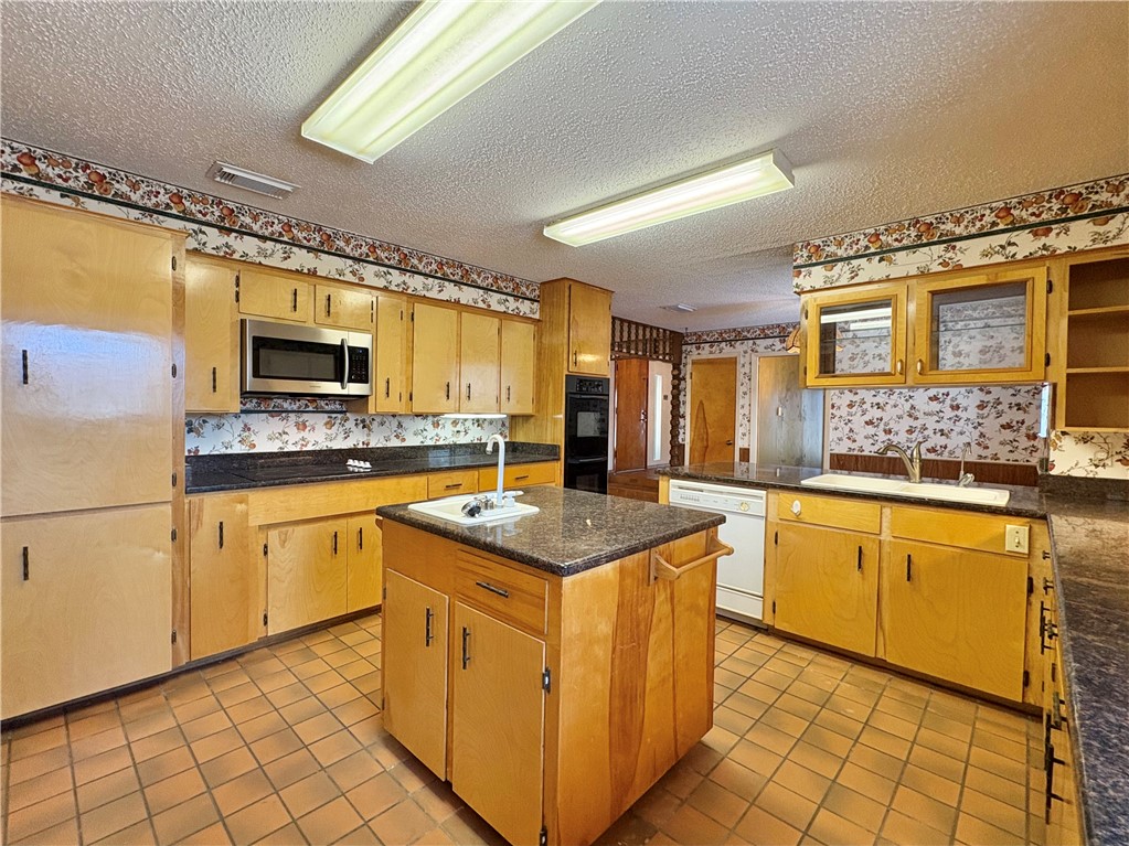 5417 Inglewood Dr Property Photo 12