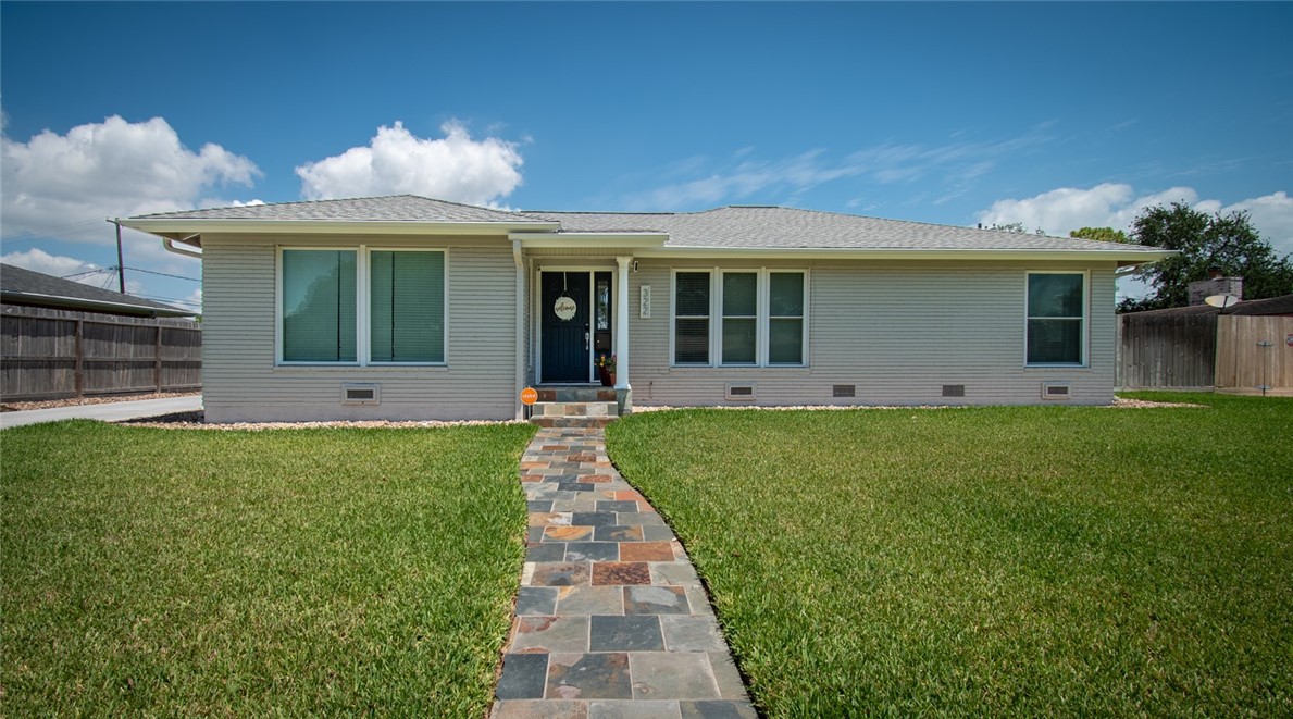 322 Williamson Pl Property Photo 4