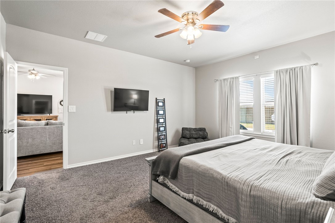 1345 Regents Park Property Photo 22