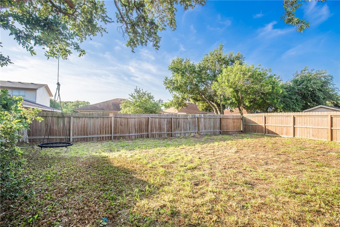 2338 Vialoux Dr Property Photo 26