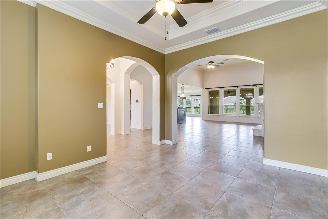 6241 Lago Vista Dr Property Photo 18
