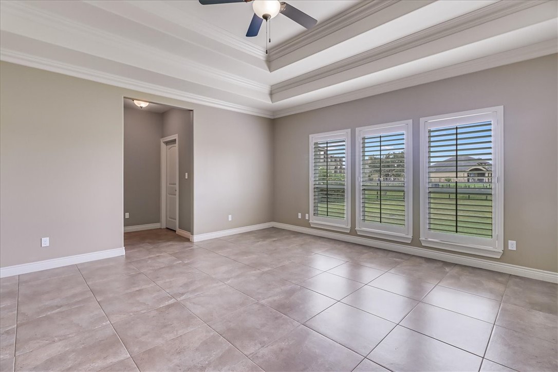 6241 Lago Vista Dr Property Photo 23
