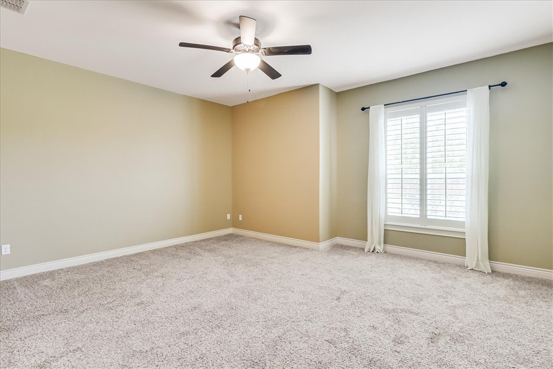 6241 Lago Vista Dr Property Photo 36