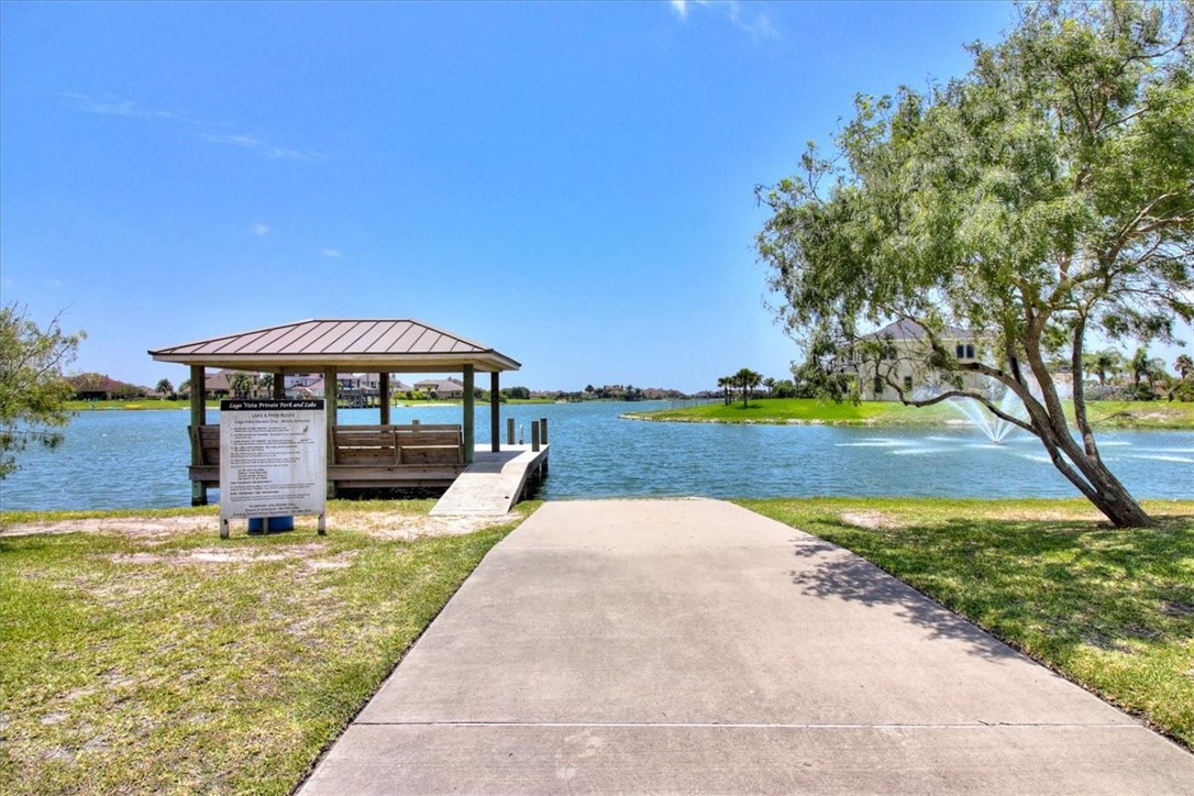 6241 Lago Vista Dr Property Photo 40