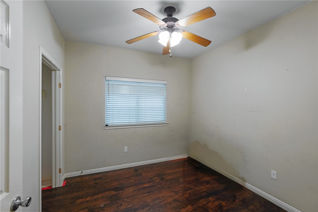 Undefined Property Photo 6