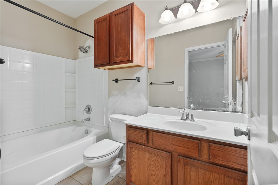 Undefined Property Photo 12