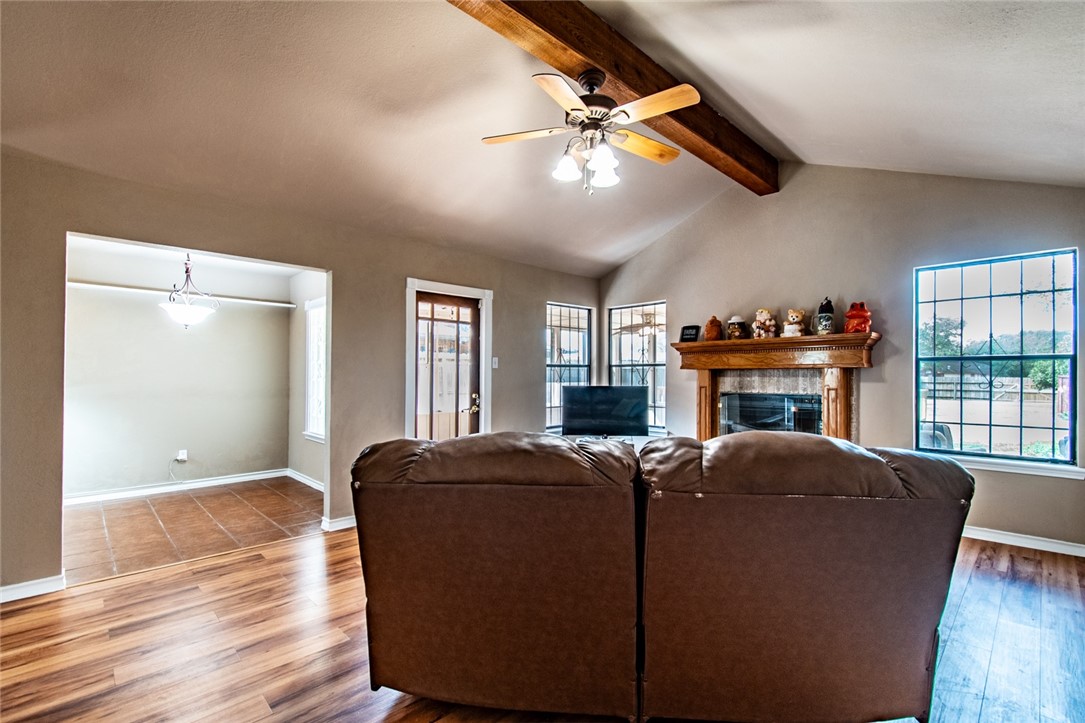 2725 Persimmon Property Photo 16