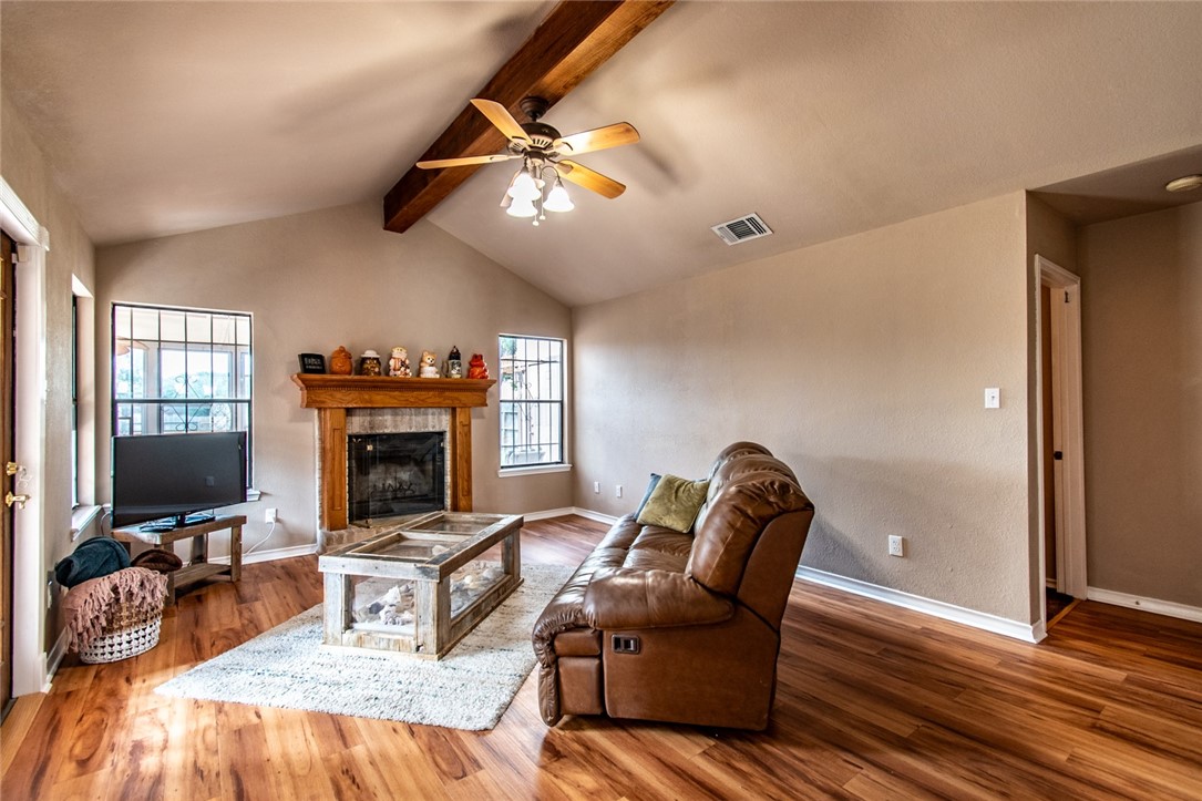 2725 Persimmon Property Photo 17
