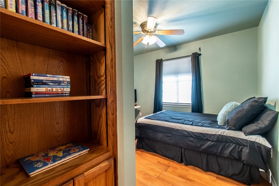2725 Persimmon Property Photo 22
