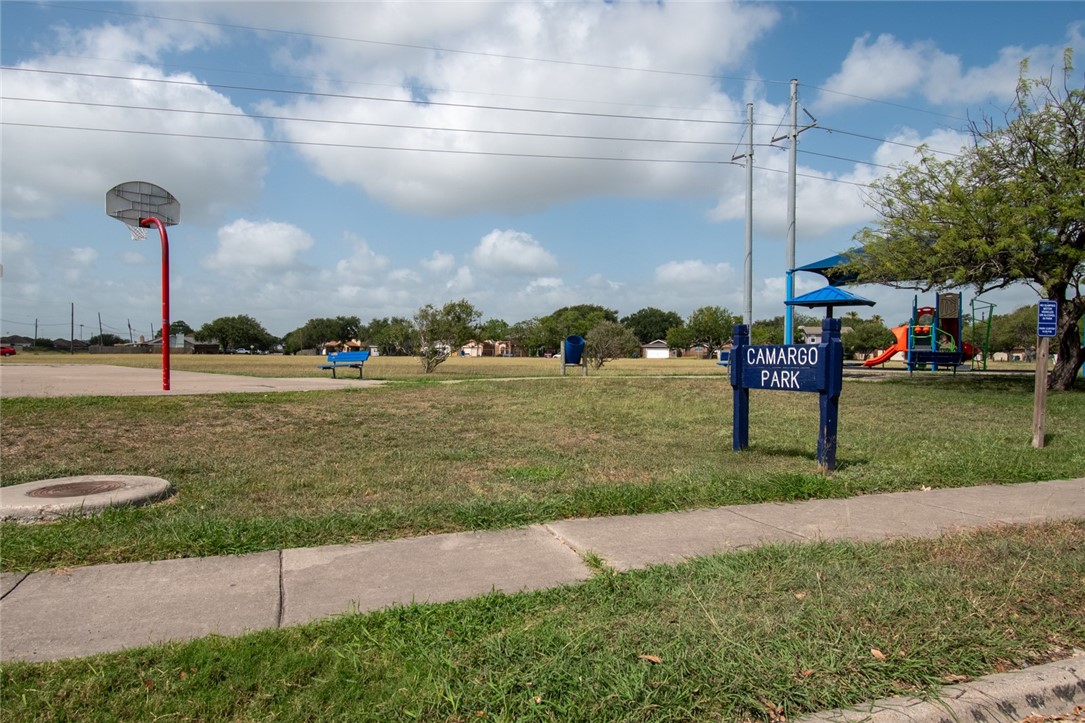 2725 Persimmon Property Photo 40