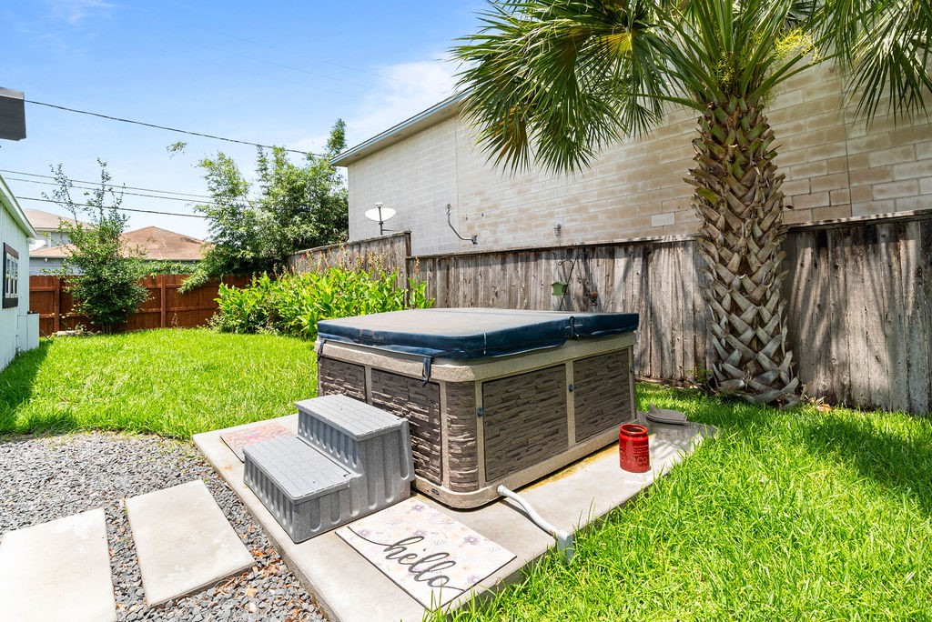 256 Melrose St Property Photo 27