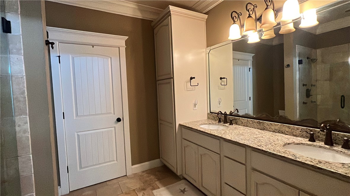 14890 Granada Dr 107 Property Photo 18