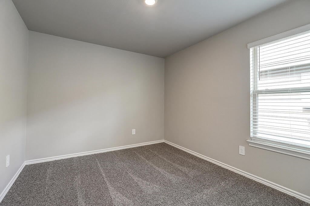 1269 Carnaby St Property Photo 32