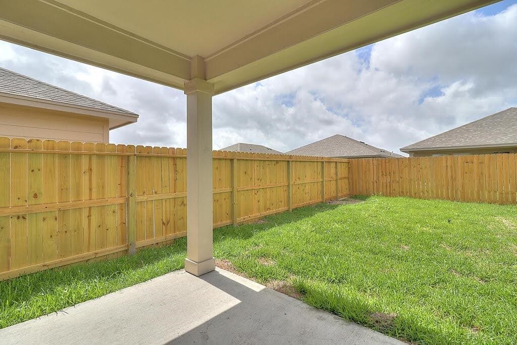 1269 Carnaby St Property Photo 38